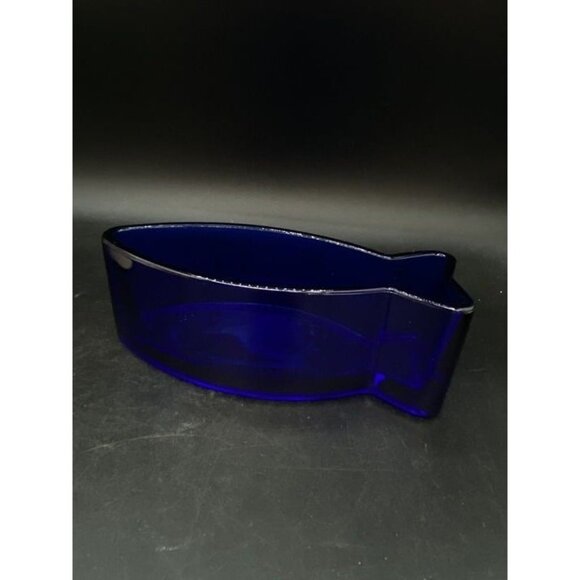Cobalt Blue Fish 8” Serving Dish Vintage - Picture 3 of 12